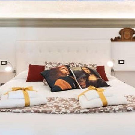 White Suite Florence Luaran gambar