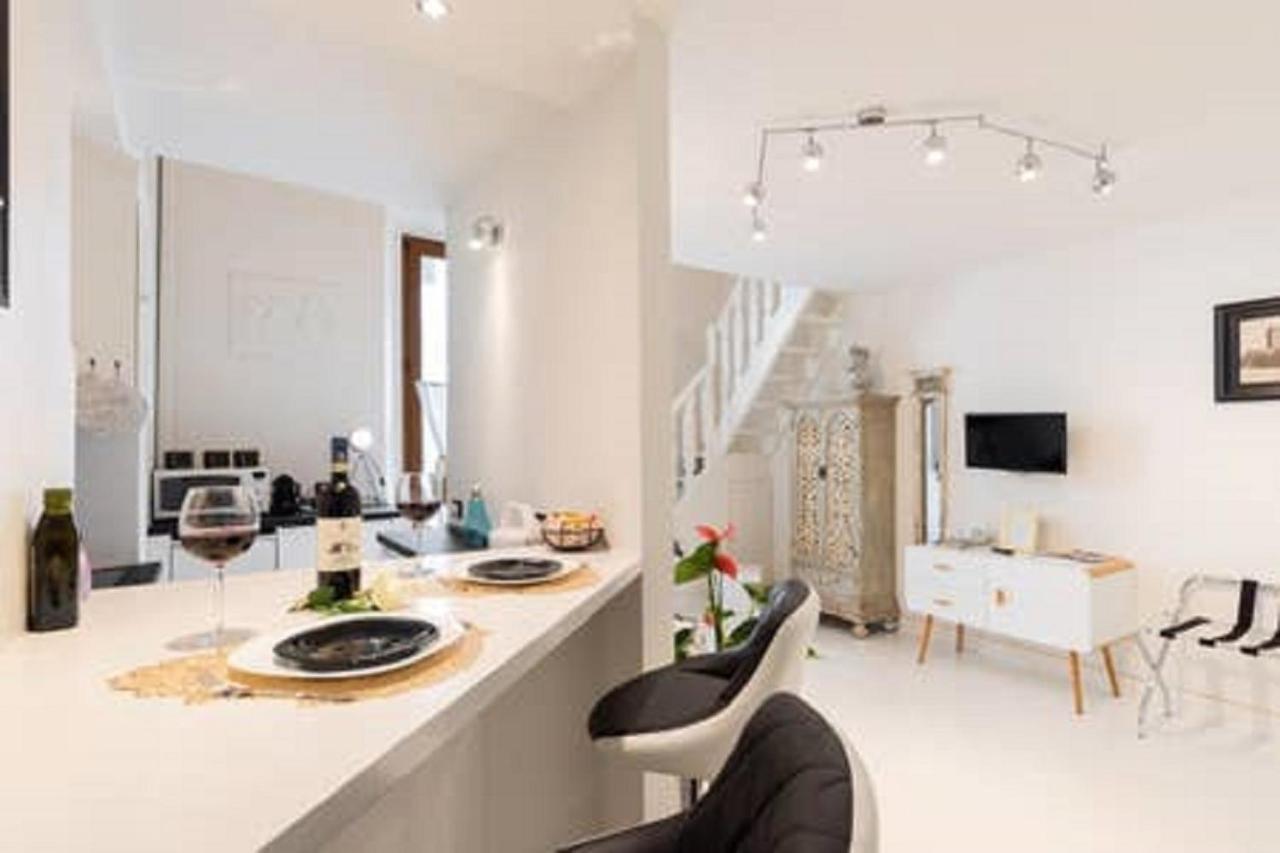 White Suite Florence Luaran gambar