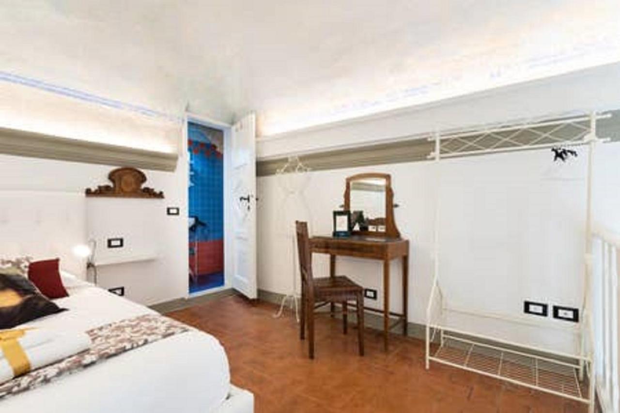 White Suite Florence Luaran gambar